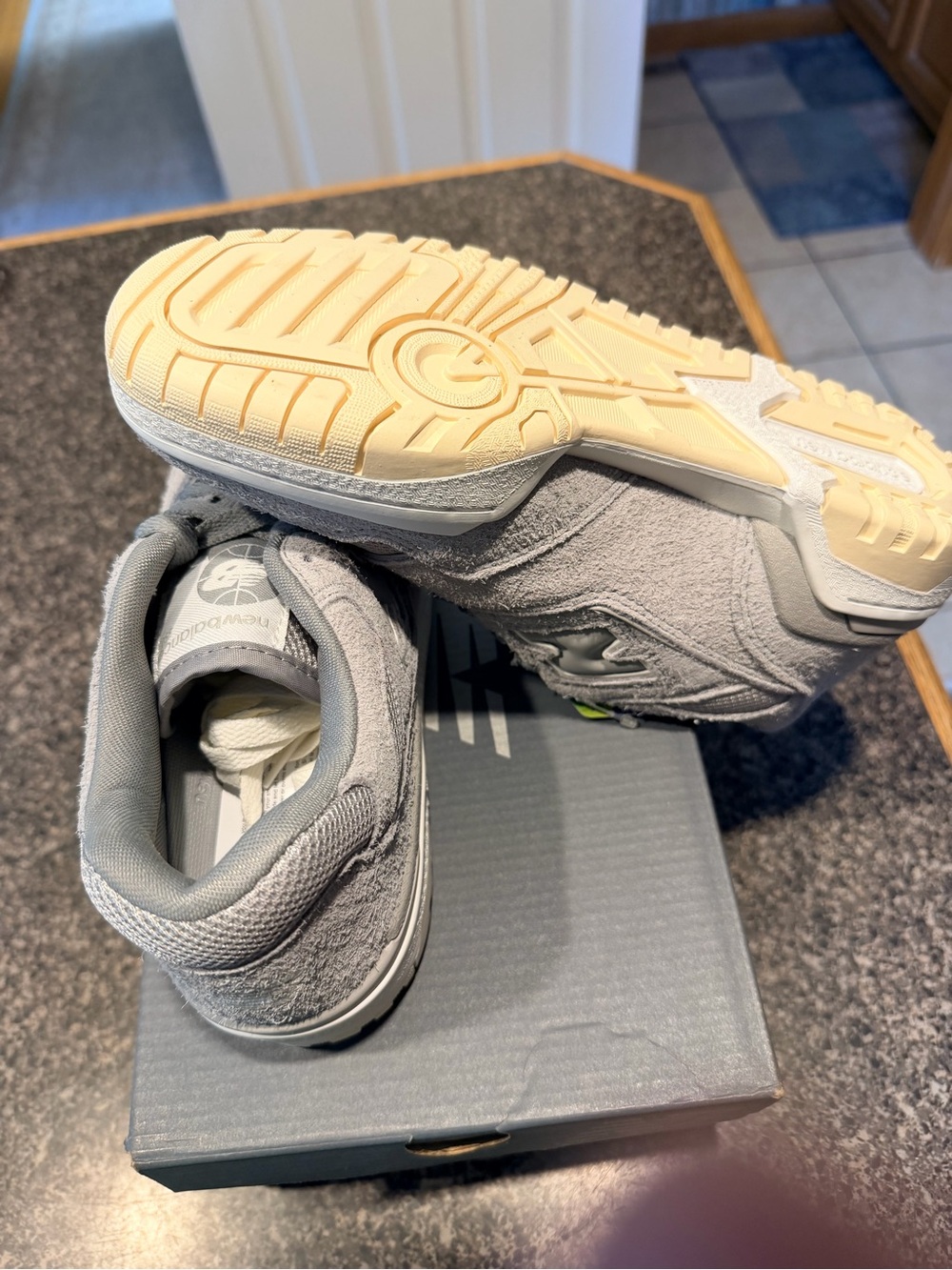 Brand New Balance 550 Grey Suede. Women’s 7 Youth 5.5. BB550PHD Ortholite - Picture 4 of 5